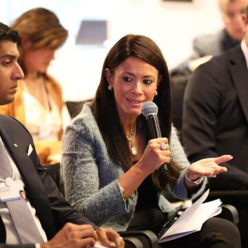 c__Grk6DqE6-g8YKGt-J5yrFKvG22QWO5Vi7M3GItEM The Art of Diplomatic Negotiation: Crafting Peace and Influence